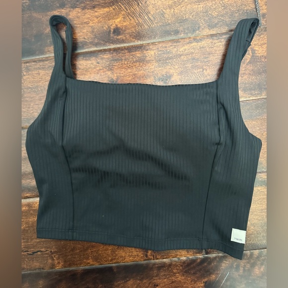 Vuori Inversion Black Ribbed Tank - Picture 3 of 5
